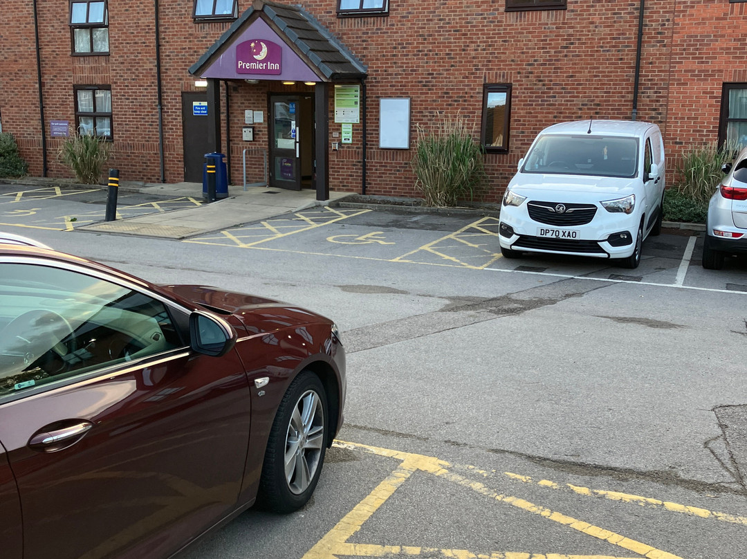 Premier Inn Crewe Central Hotel主图