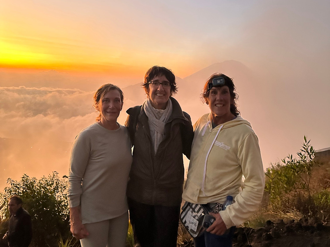 Hiking mount batur bali景点图片