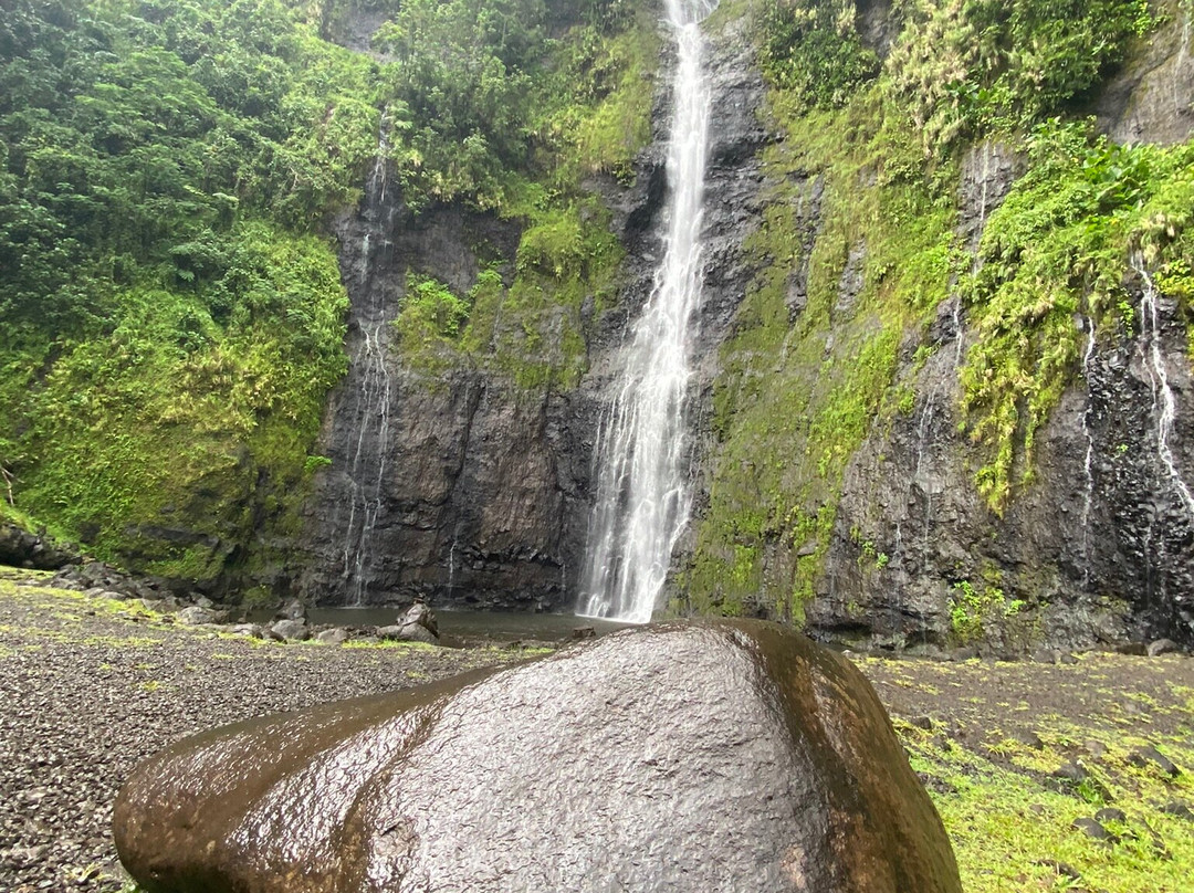 Faarumai Waterfalls景点图片