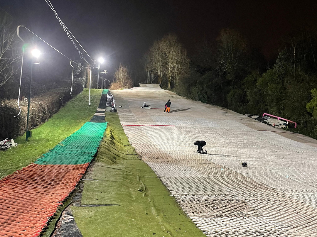 Cardiff ski and snowboard centre景点图片