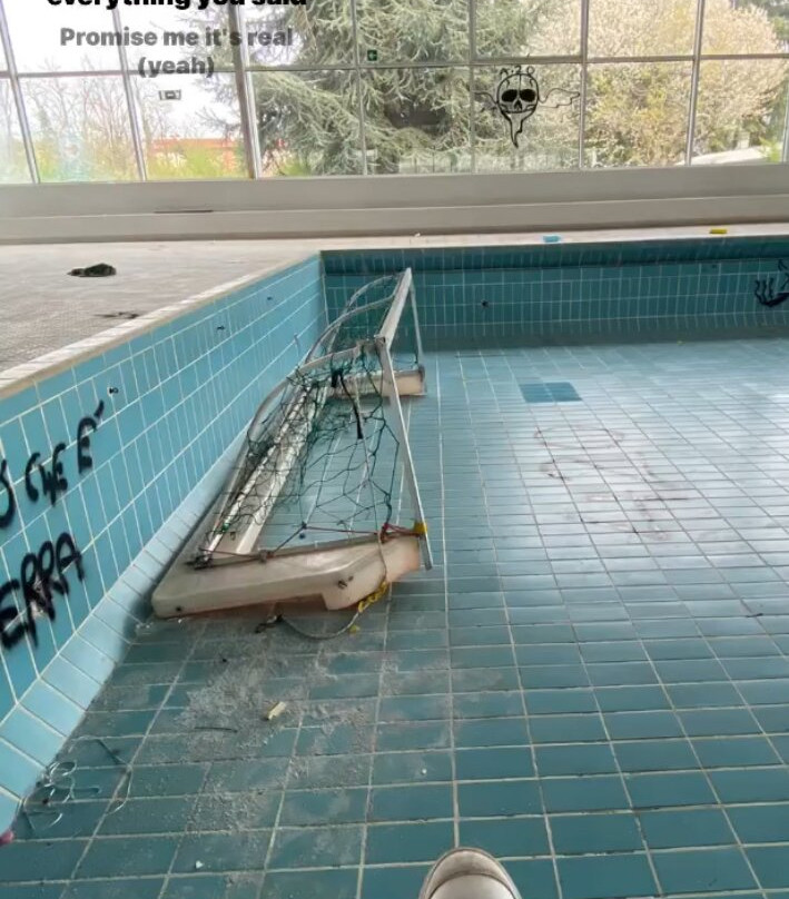 Piscina Comunale景点图片