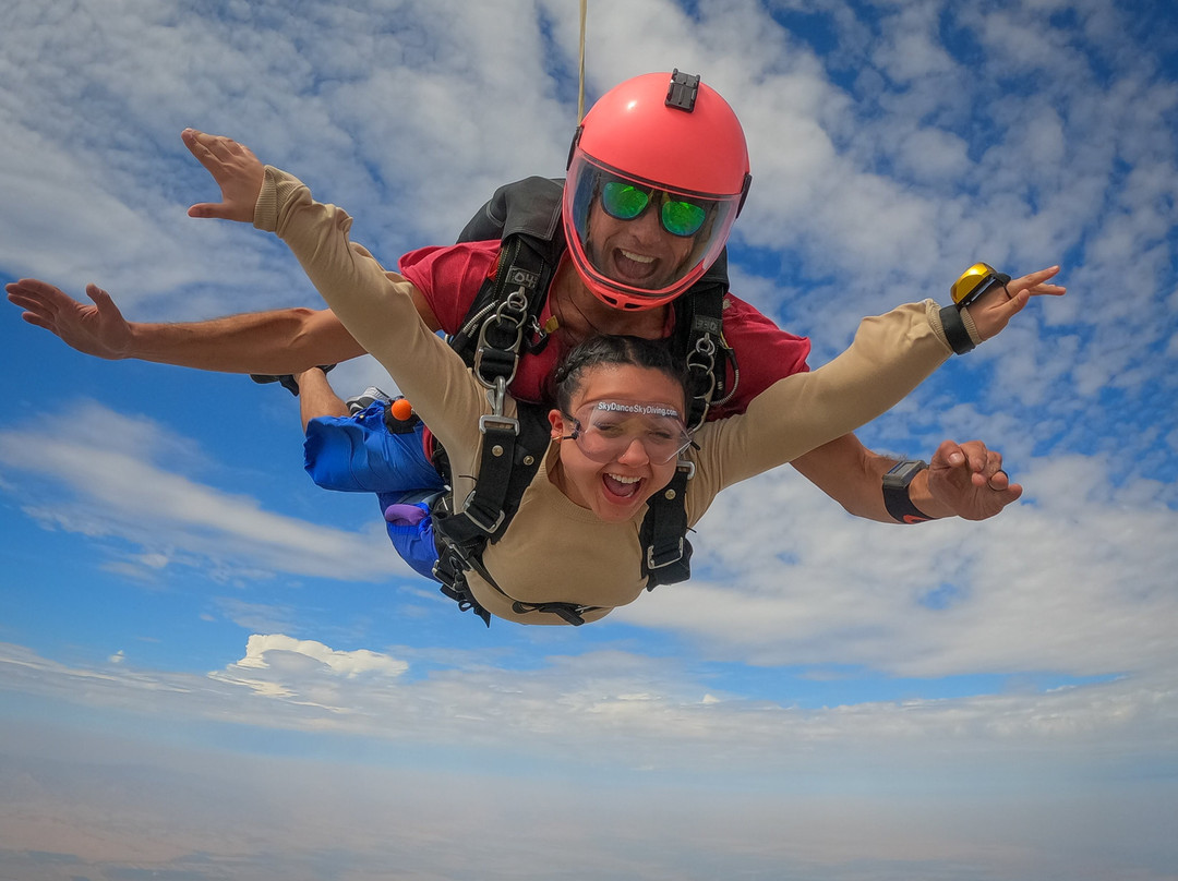 SkyDance SkyDiving-戴维斯必去景点