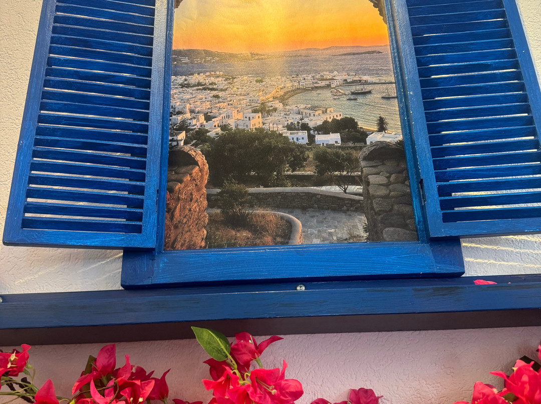 Avra Mykonos