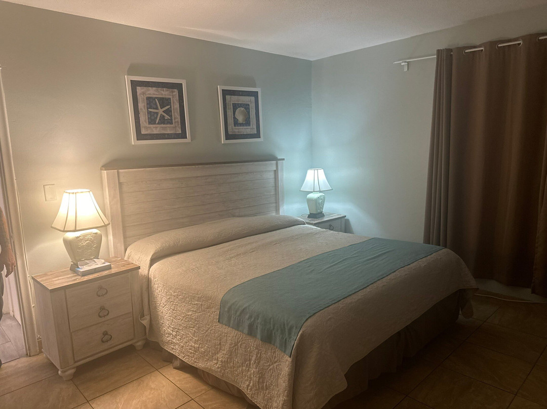 Carriage House Resort主图