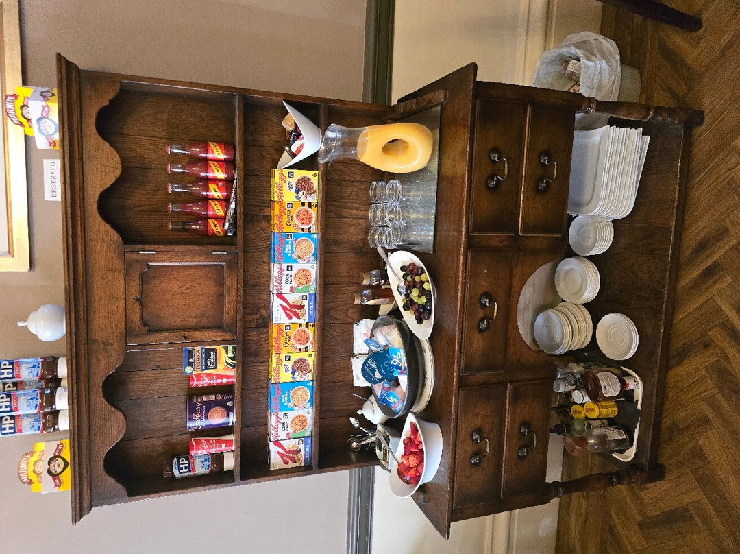 Baldwin House Bed and Breakfast主图