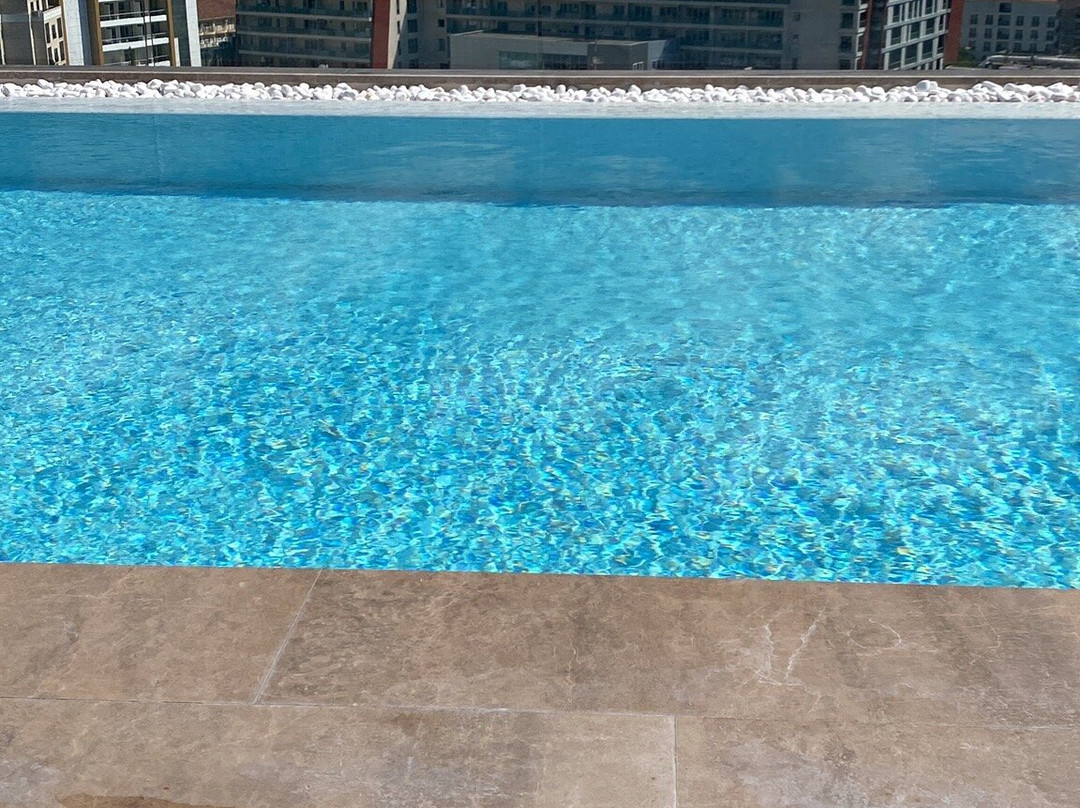 Infinity Hotel & More