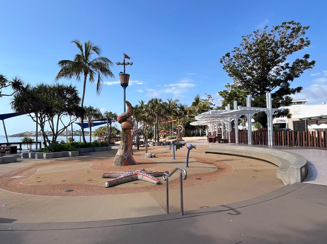 Yeppoon Main Beach景点图片