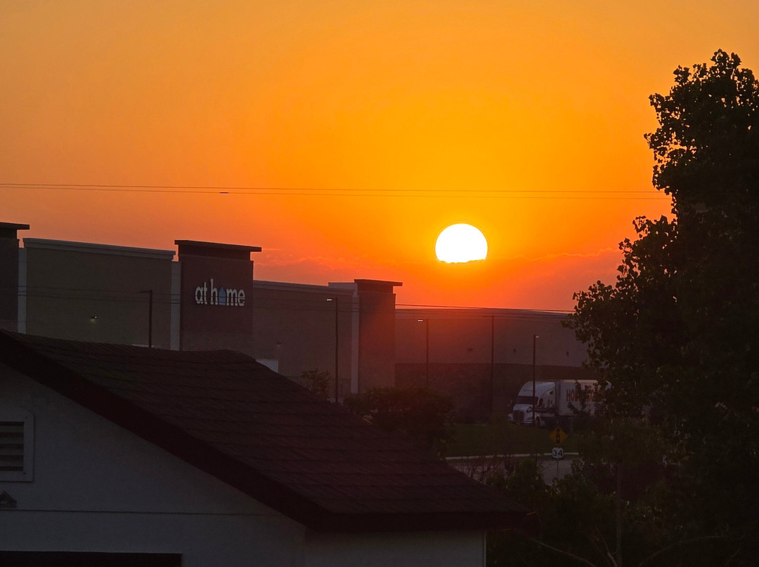 Hawthorn Suites by Wyndham Loveland主图