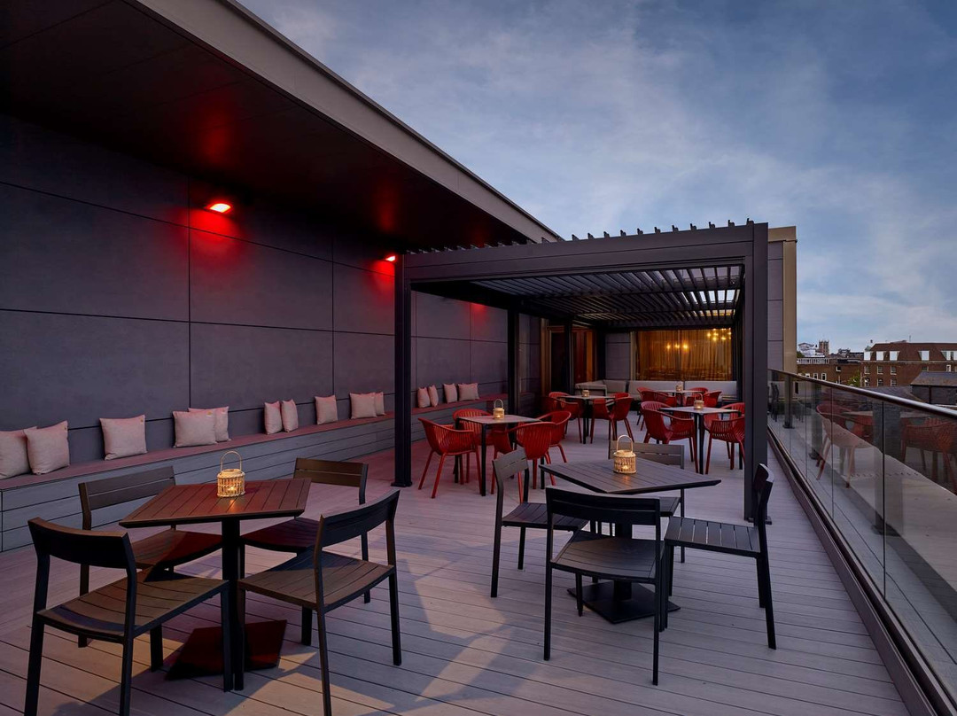 Doubletree by Hilton Hull主图