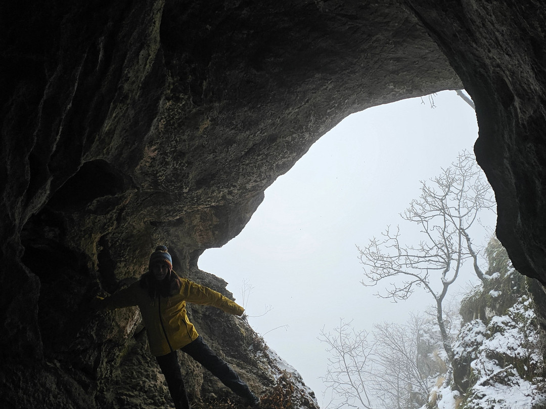 The Tesilk Cave-Gandzakar必去景点