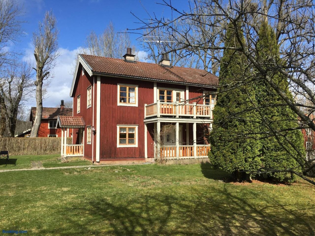 Karlskoga酒店住宿-Hallagardens B&B