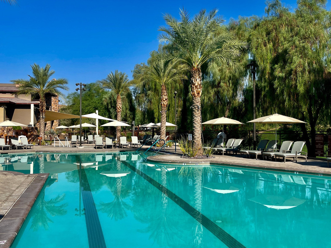 威斯汀沙漠柳别墅酒店主图