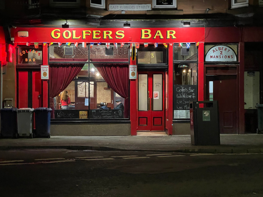 The Golfers-Rothesay必去景点