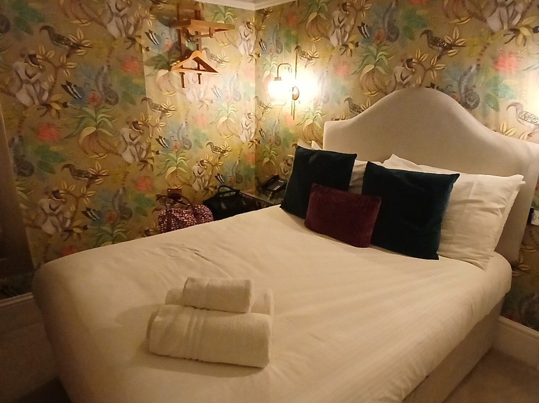 Florence Gardens Boutique Hotel And Restaurant主图