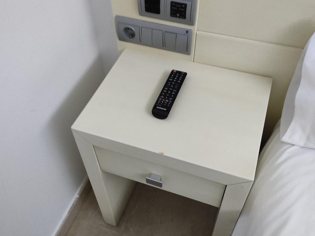 波尔托胡安蒙蒂尔水疗与航海基地酒店主图