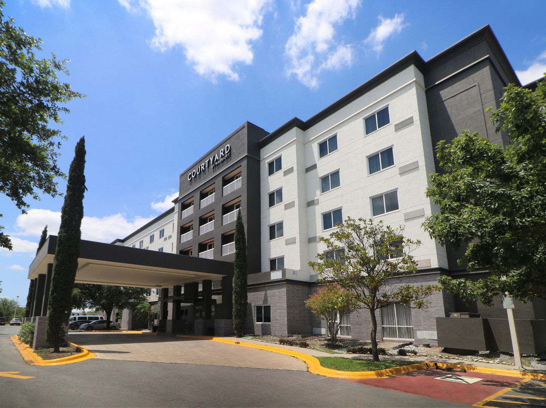 Courtyard by Marriott Monterrey Airport主图