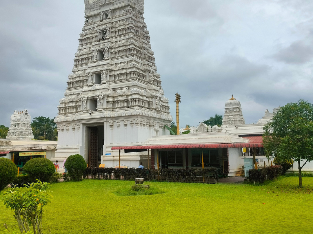 Purva Tirupati Shri Balaji temple景点图片