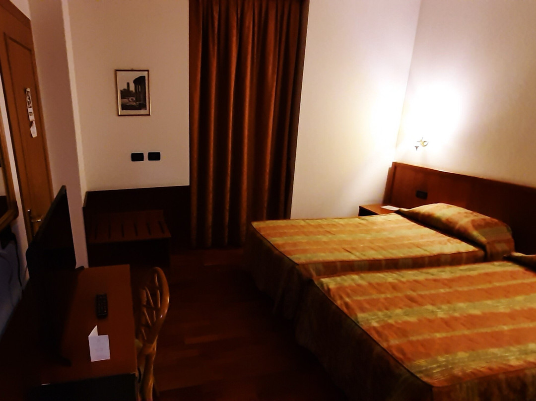 Hotel Tivoli主图