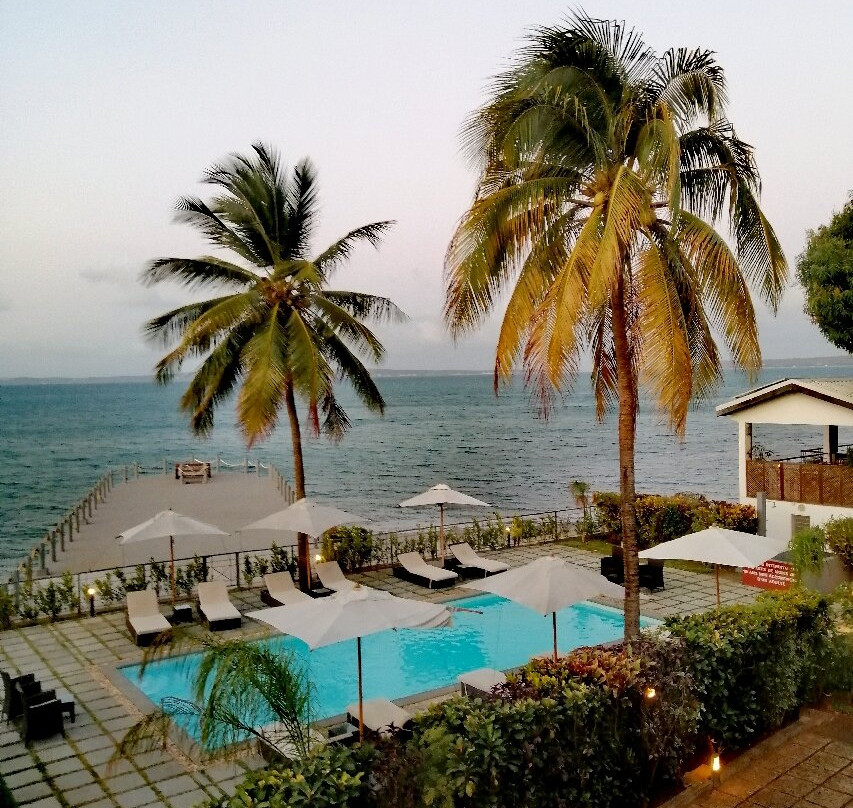 Allamanda Hotel主图