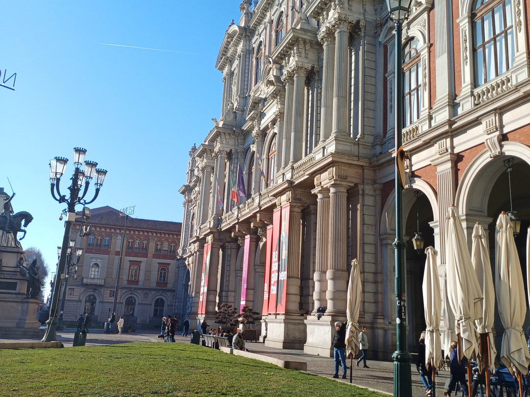 Piazza Carlo Alberto-都灵必去景点