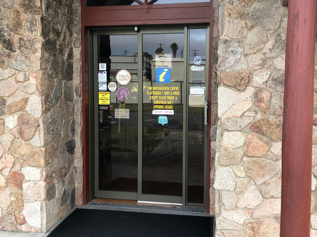 Stanthorpe Visitor Information Centre-史丹霍普必去景点
