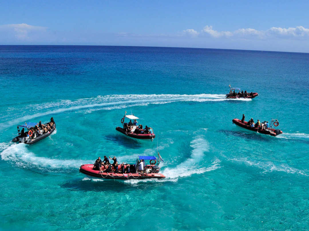 Skualo Dive Center-克里斯托港必去景点