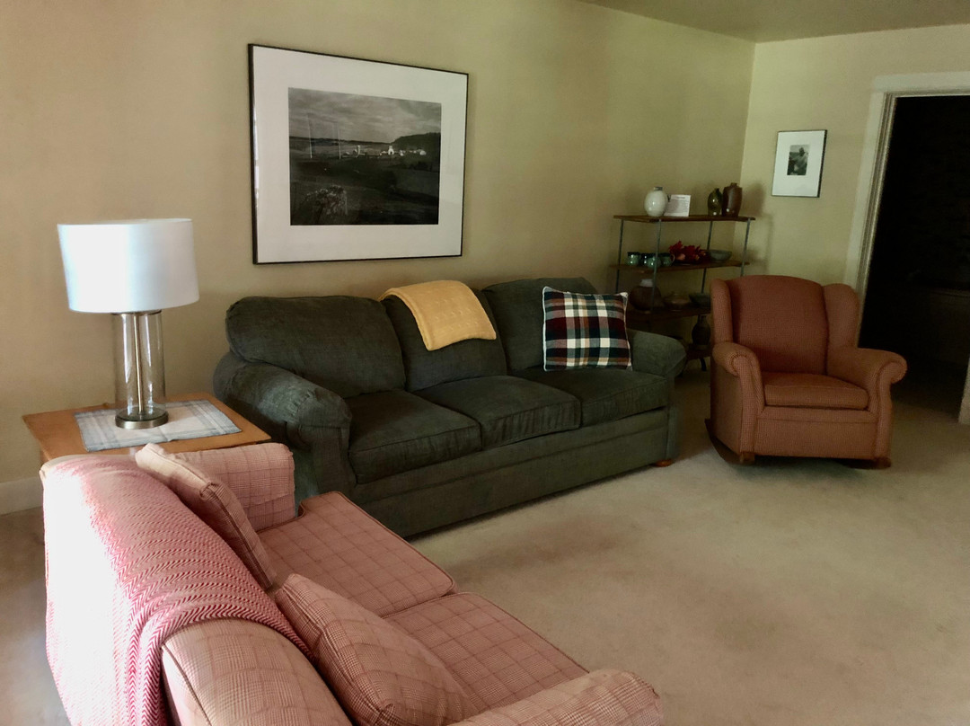 Pine Hollow Cottage主图