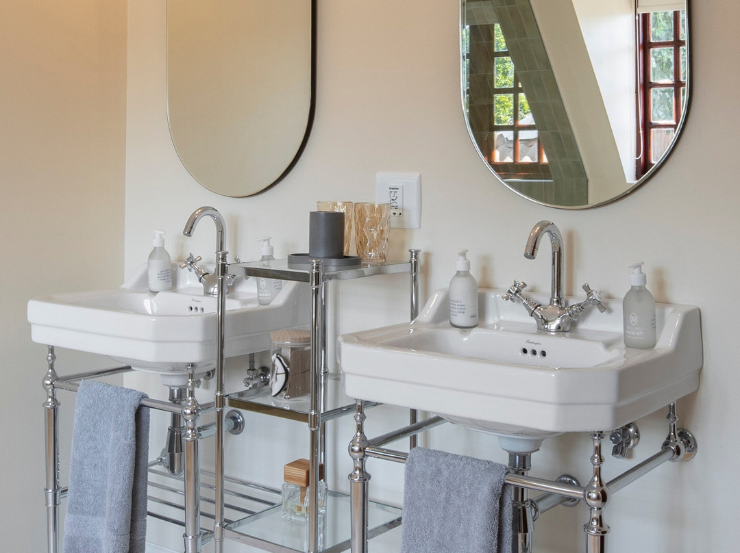 St James Manor主图