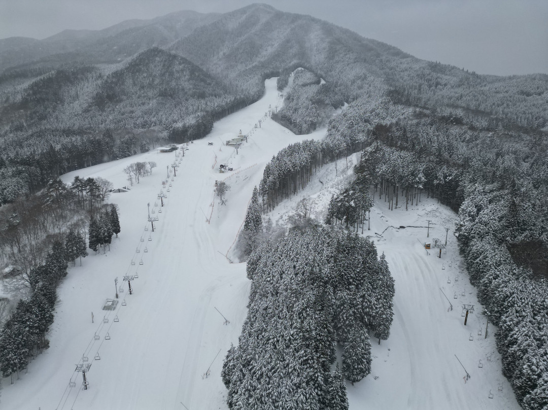 Ibukinosato Snow Resort-新见市必去景点