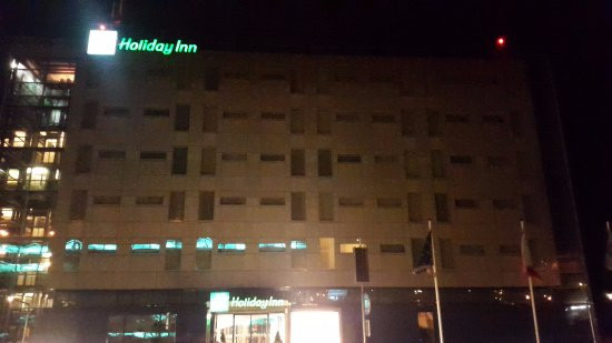 布拉格机场假日酒店主图