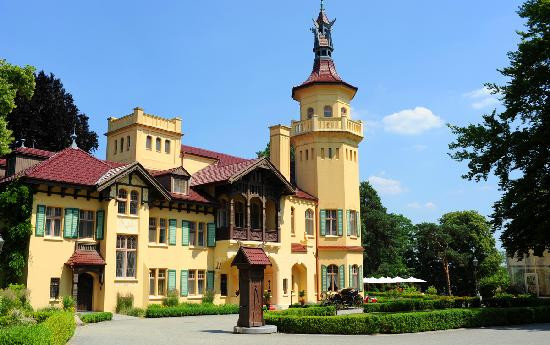 Hotel Schloss Hubertushohe主图