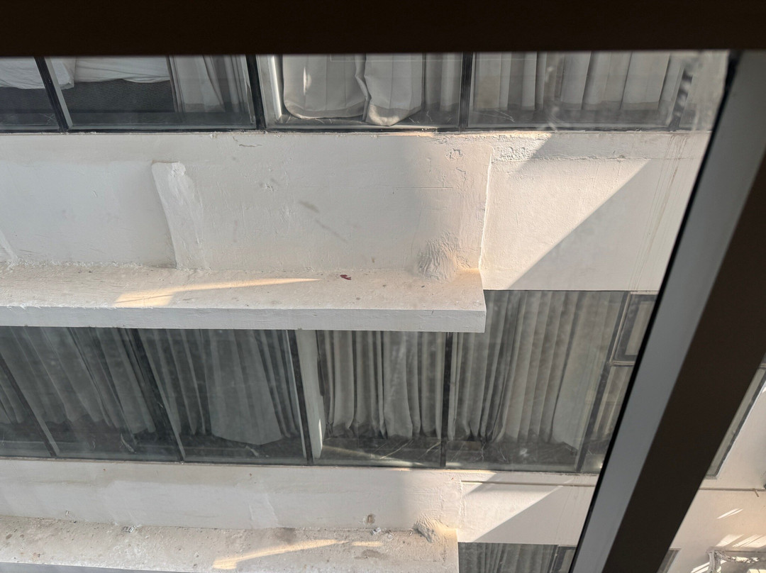 Windy Terrace Hotel主图