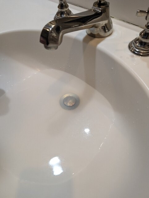 Simsbury 1820 House主图