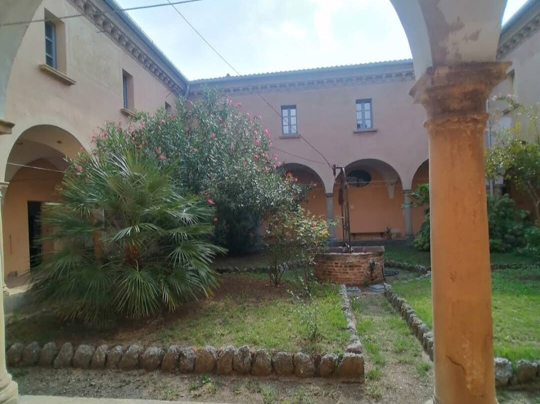 Abbazia di Santa Cecilia della Croara-萨韦纳河畔圣拉扎罗必去景点