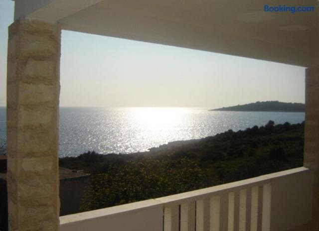 Apartmani Vesna Rogoznica