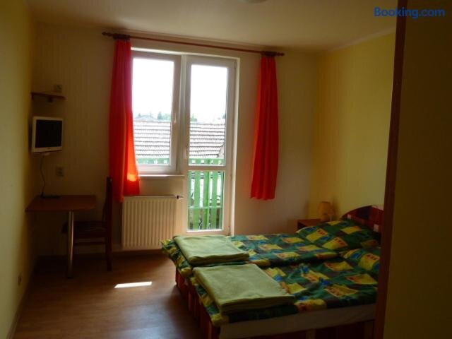 Zakovce酒店住宿-Penzion Zeleny Dvor