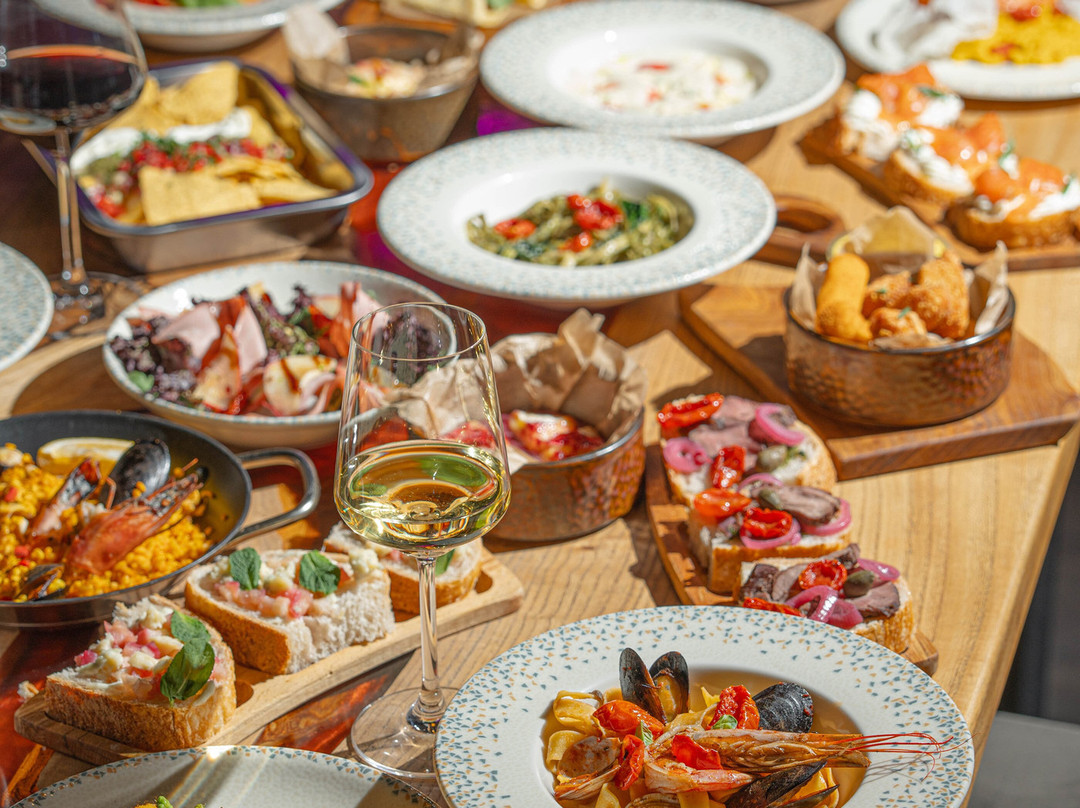 Mercado Wine Bar & Deli