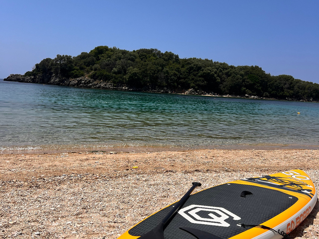 Agia Paraskevi Beach-帕蒂卡必去景点