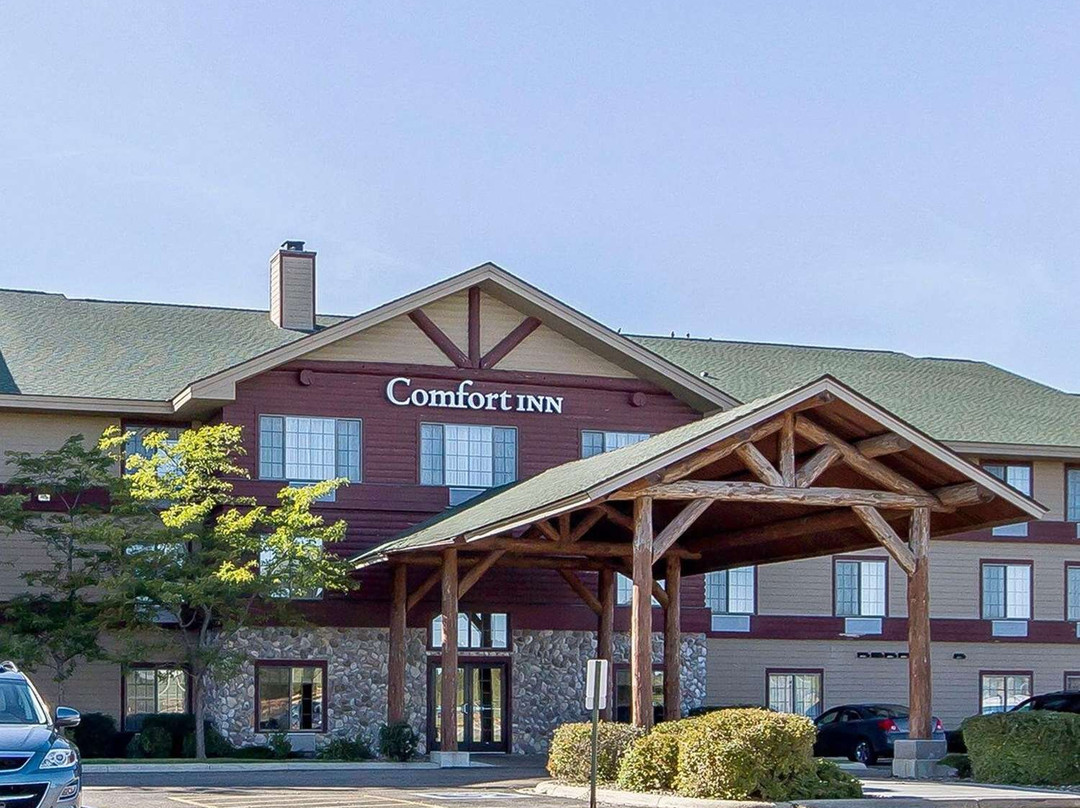Claremont酒店住宿-Comfort Inn Owatonna Near Medical Center