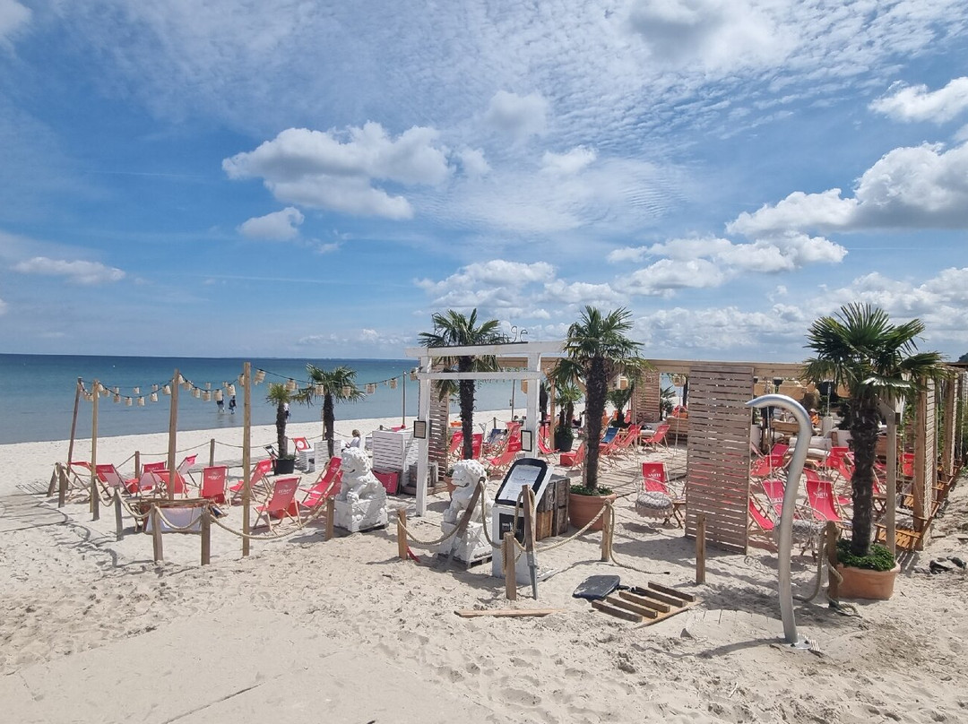 Beachlounge Scharbeutz by Grande Beach Café-沙尔博伊茨必去景点