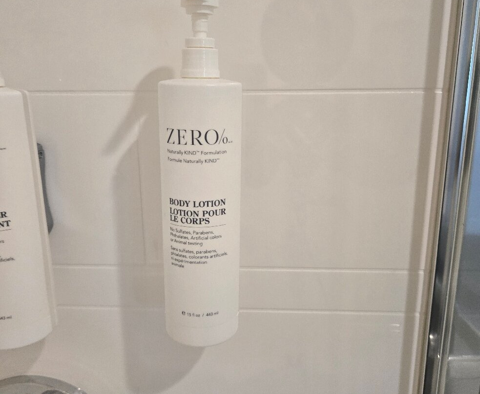 斯坦福希尔顿恒庭旅馆&套房酒店主图