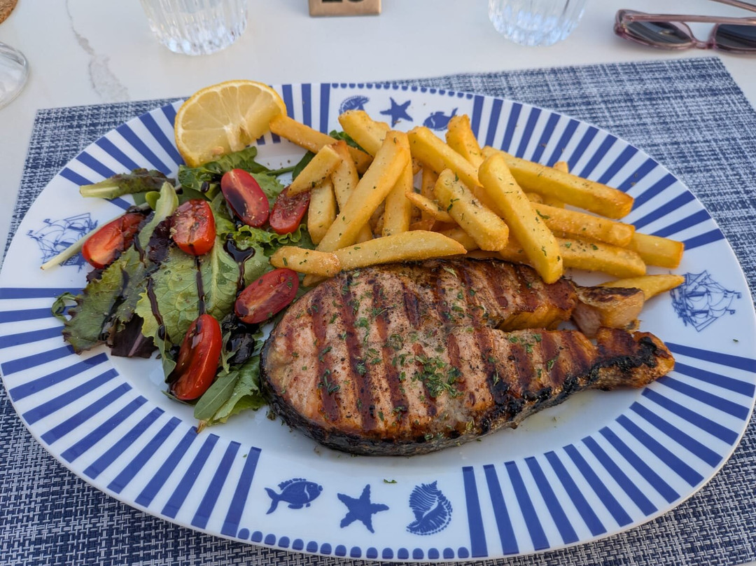 Marietta's Resort主图