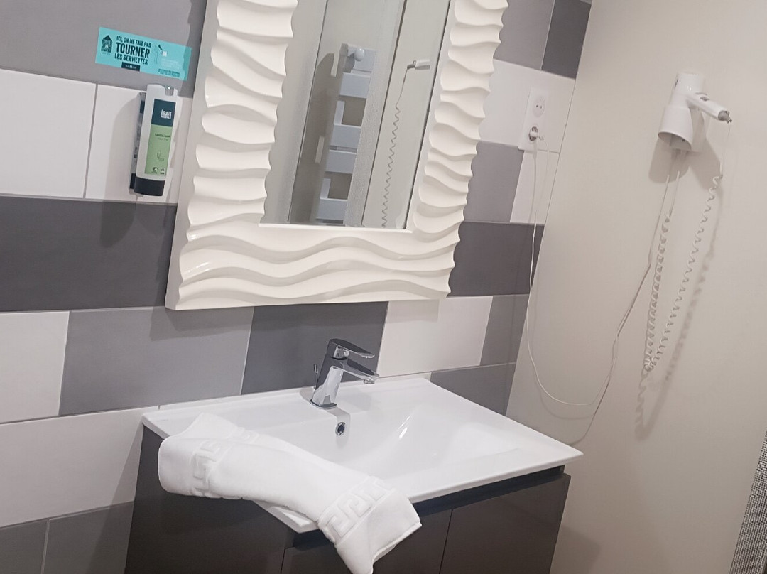 Hôtel Les Gravades主图