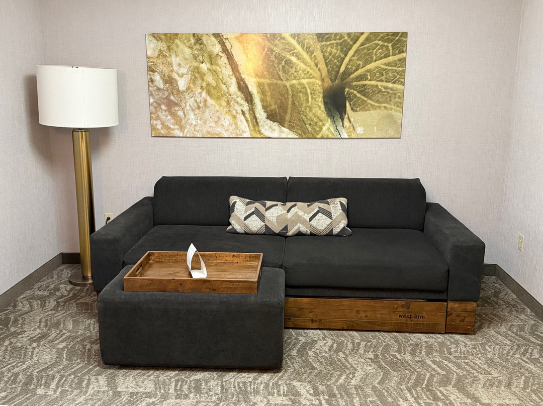 SpringHill Suites by Marriott Des Moines West主图