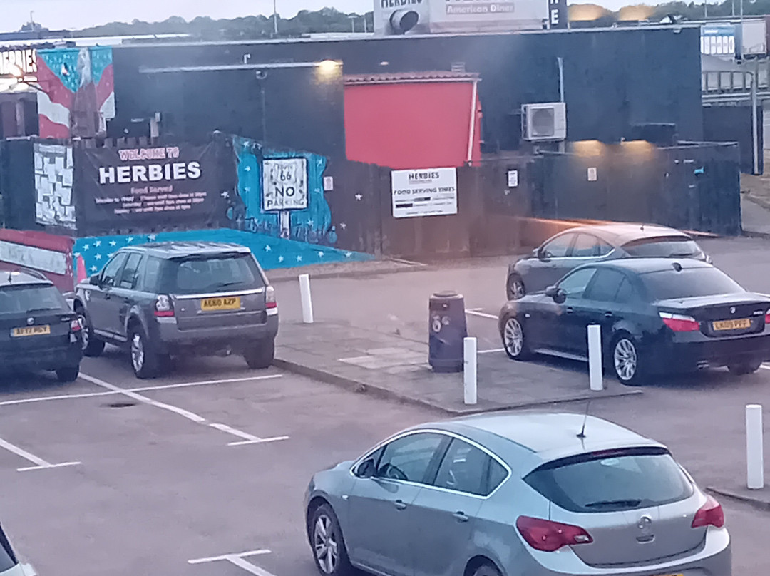 Travelodge Cambridge Swavesey主图