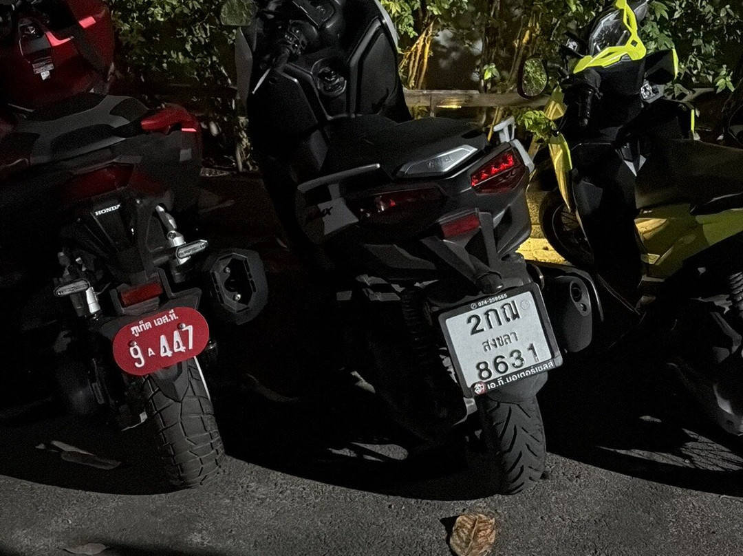 Nina's Cars-查龙必去景点