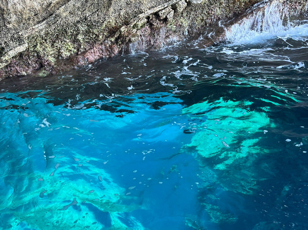 Corfu Explore Boats-Paleokastritsa必去景点