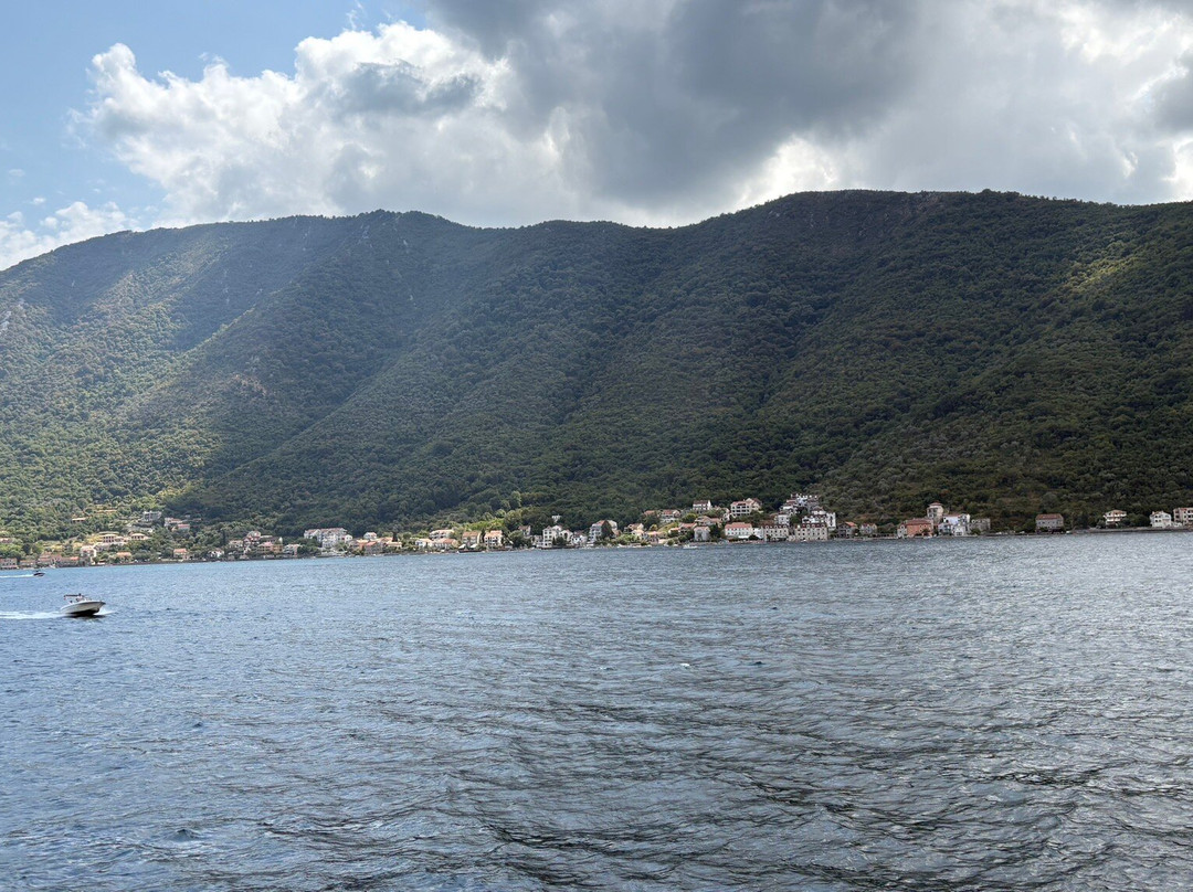 Knez Lipovac Excursions Boka Bay-Tivat必去景点