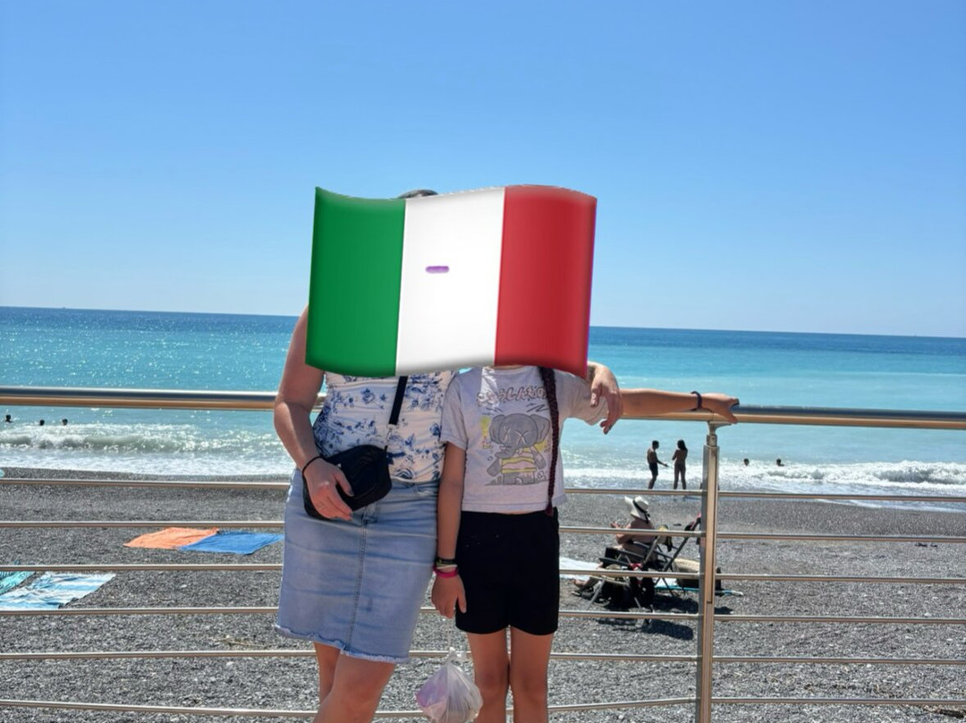 Mercato Del Venerdi-文蒂米利亚必去景点