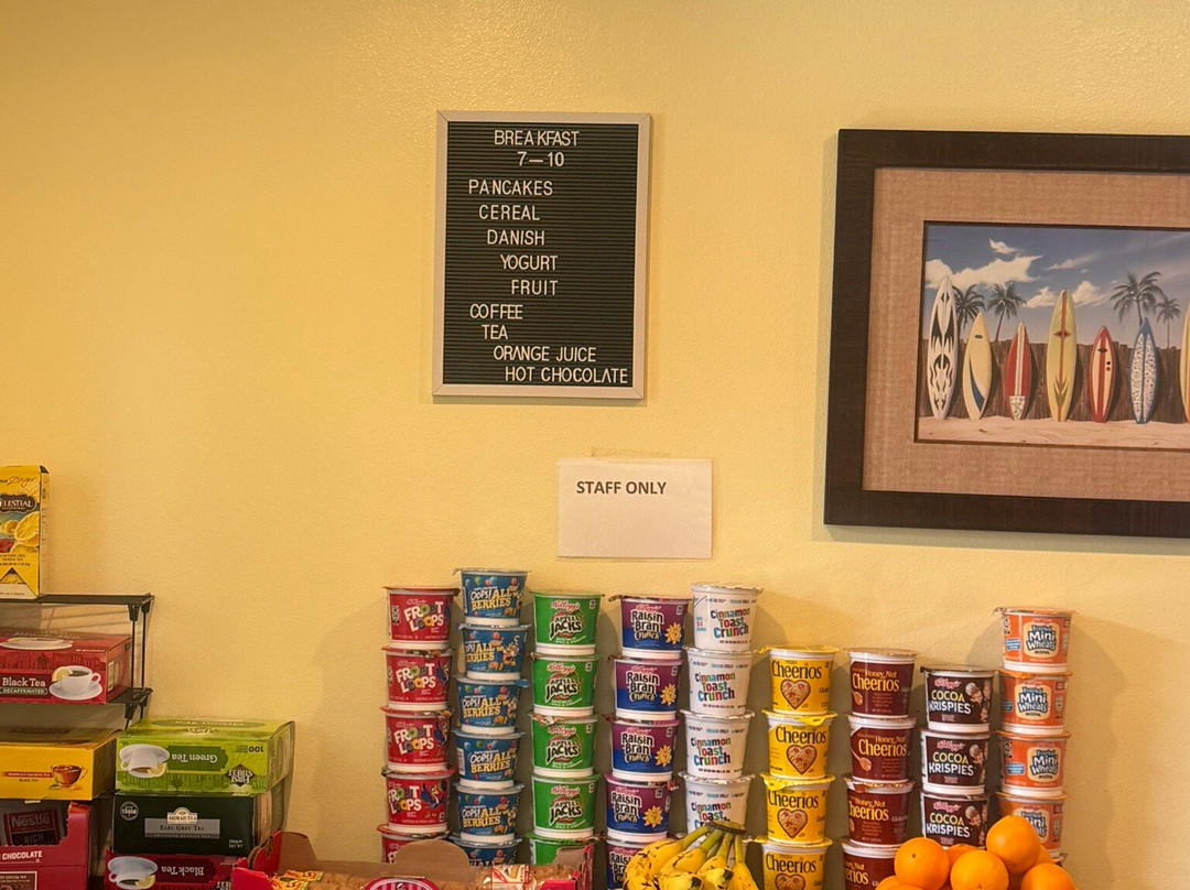 Ocean Surf Inn & Suites主图